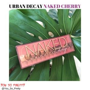 NAKED CHERRY Eyeshadow Palette